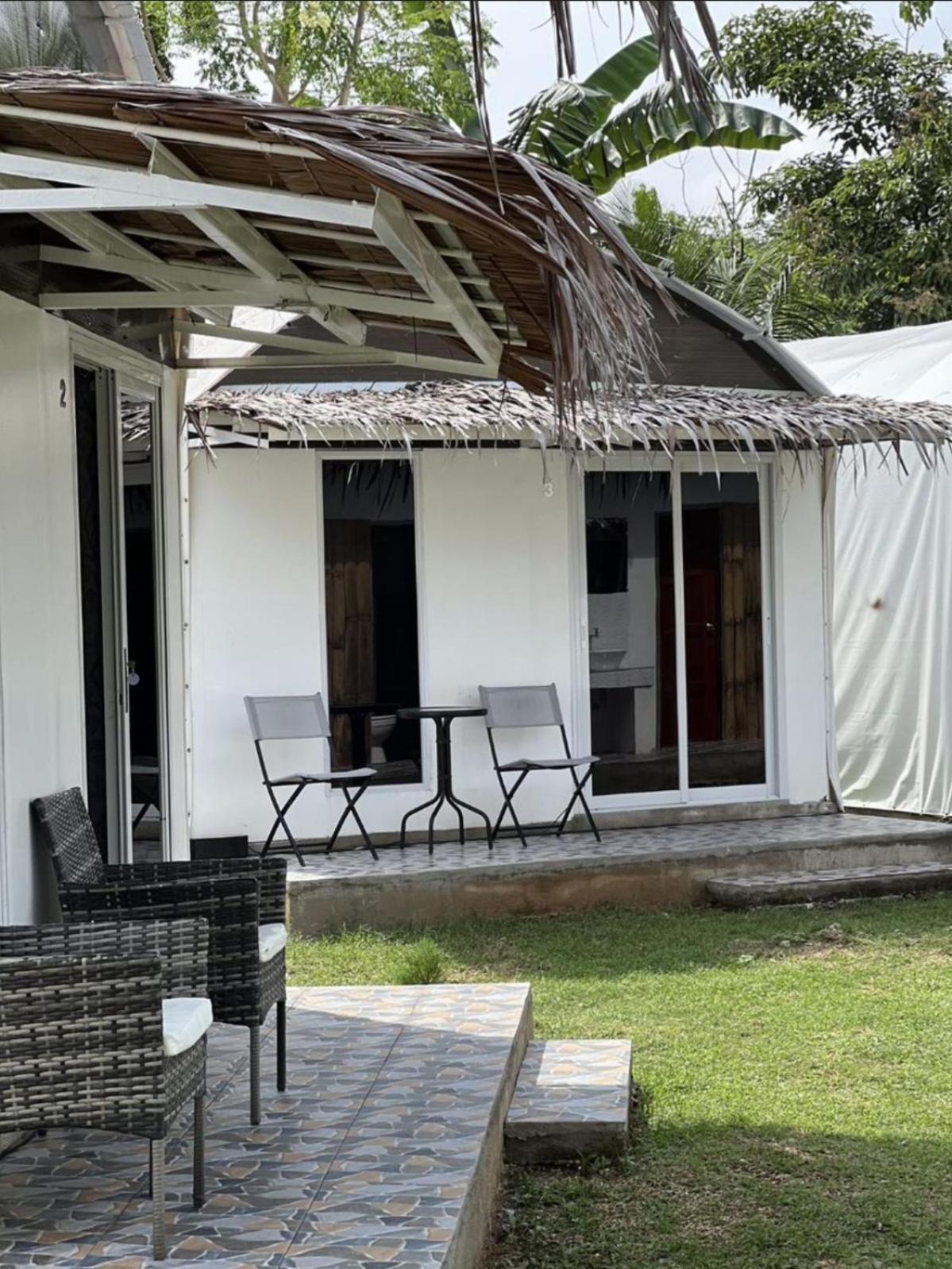 Lily Paradise Homestay